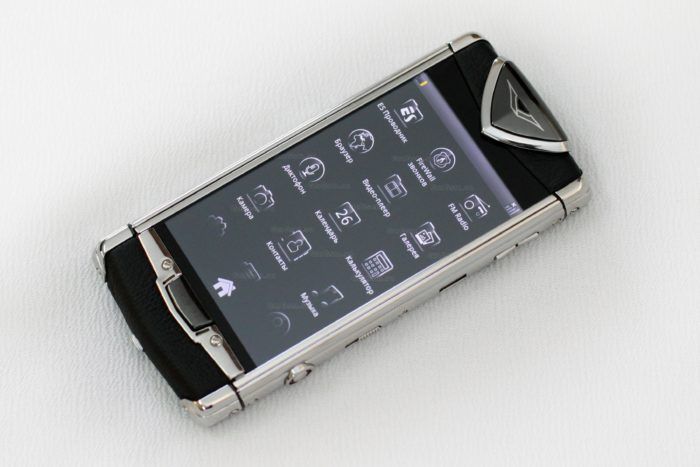 Неповторимый Vertu Constellation Touch