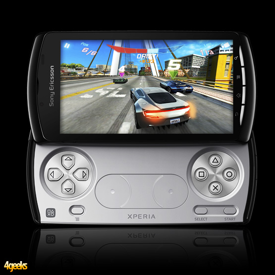 Звони, играй — с Xperia Play!