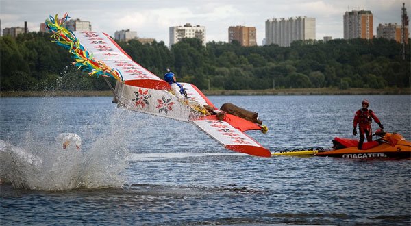 Red Bull устроил в Москве «День полетов»